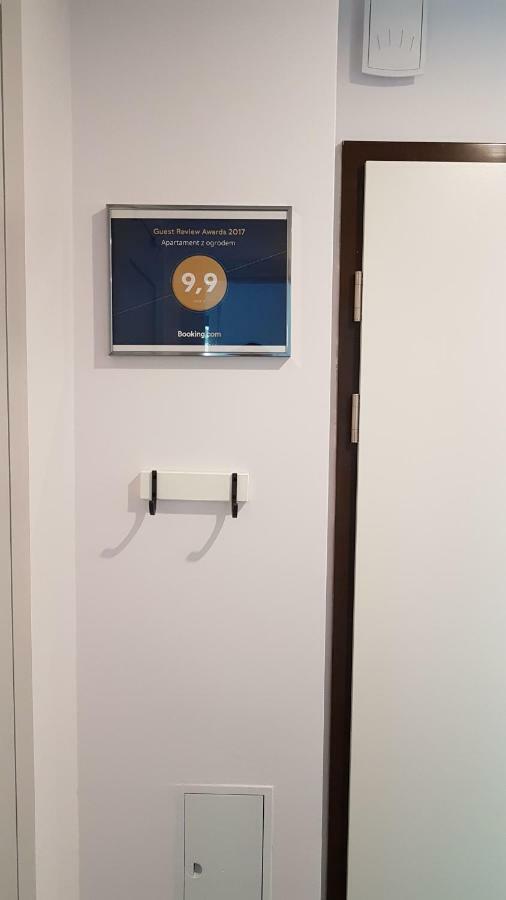 Apartament Z Ogrodem ポラニツァ・ズドゥルイ エクステリア 写真