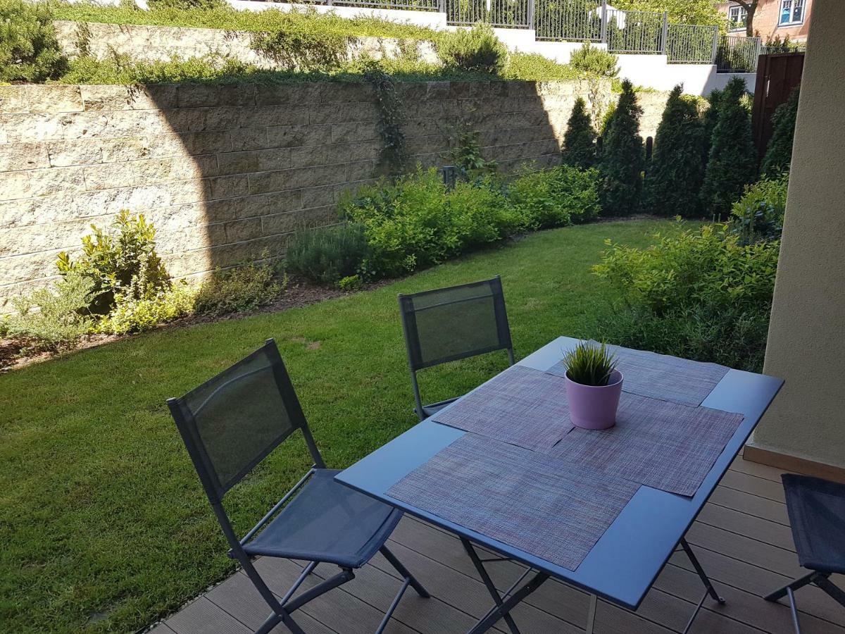 Apartament Z Ogrodem ポラニツァ・ズドゥルイ エクステリア 写真
